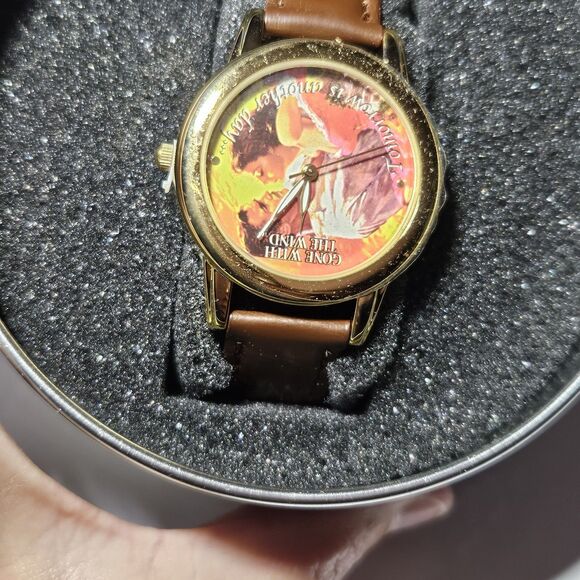 Gone With The Wind Wrist Watch In Tin NEW With Box 2007 Avon main image 13